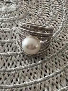 NVC Collectible Pearl Statement Cocktail Ring Sz 7